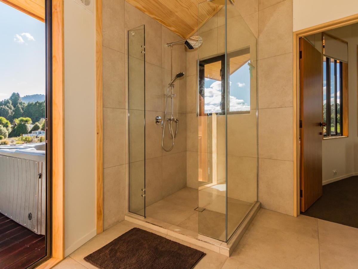 Heavenly Spa Views - Ohakune Holiday Home Luaran gambar